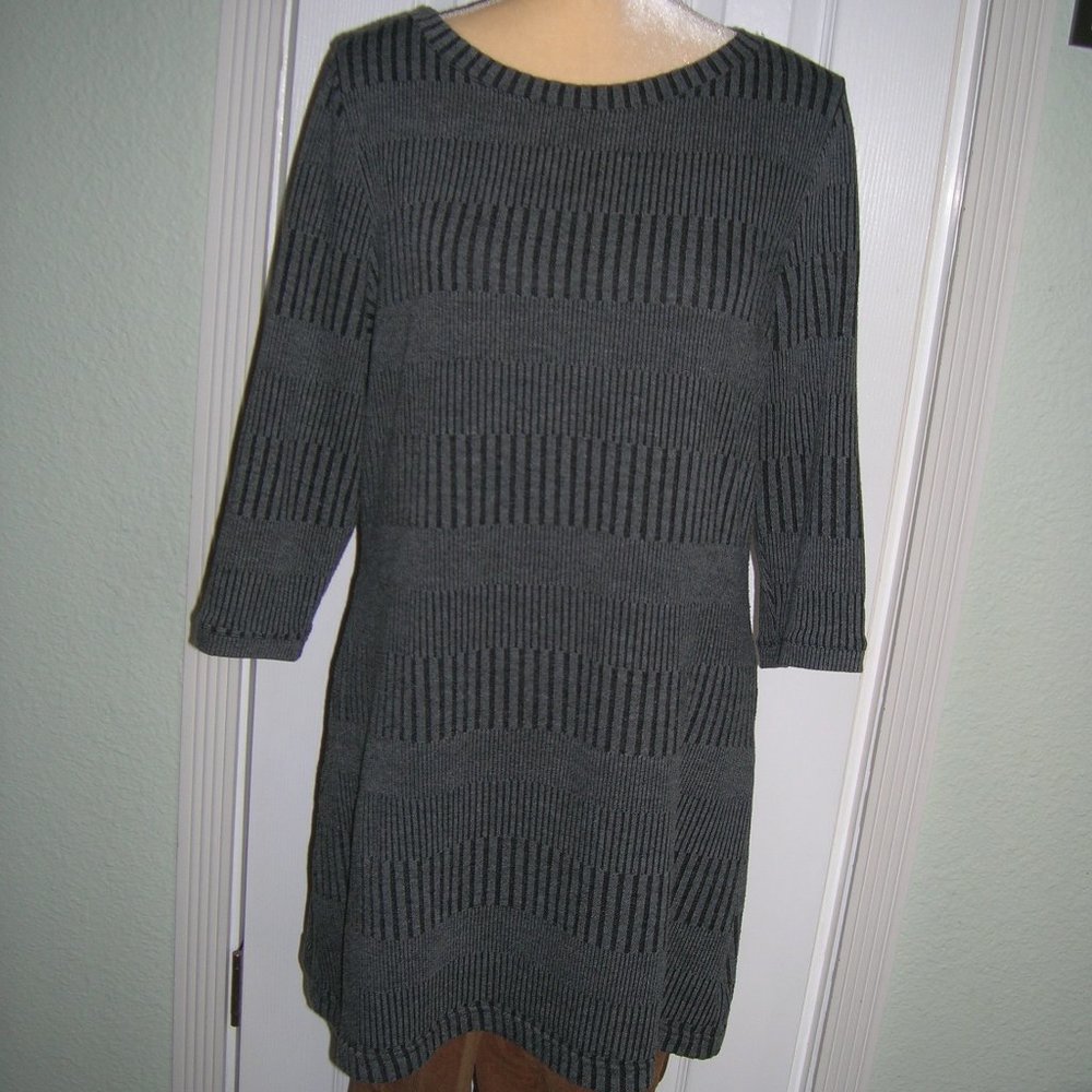 Harve Benard Grey tunic sweater